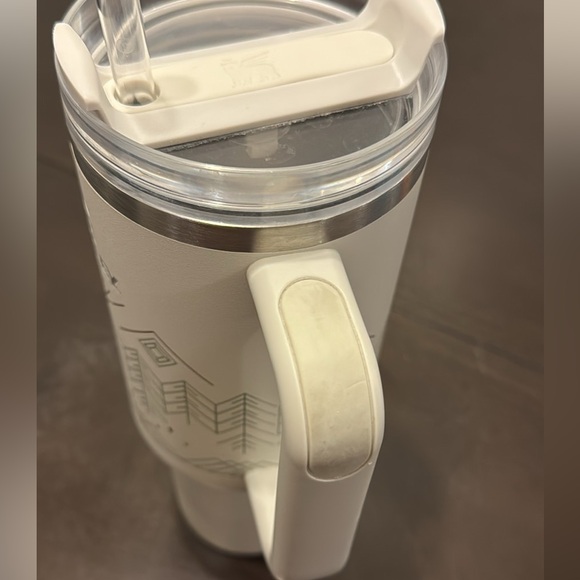 Stanley White Holiday Tumbler - Picture 4 of 5